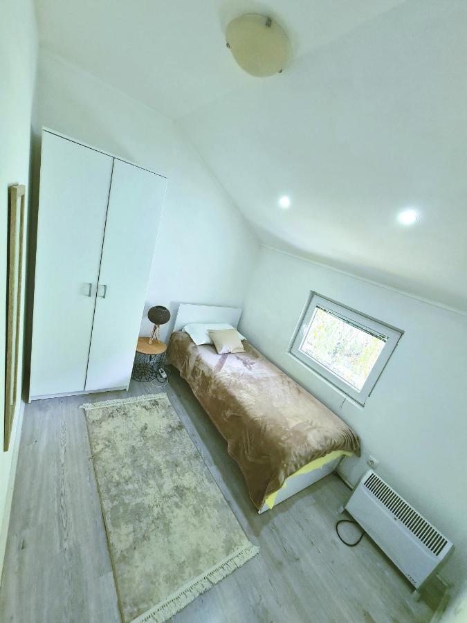 Forest Apartment Nikšić Exteriör bild