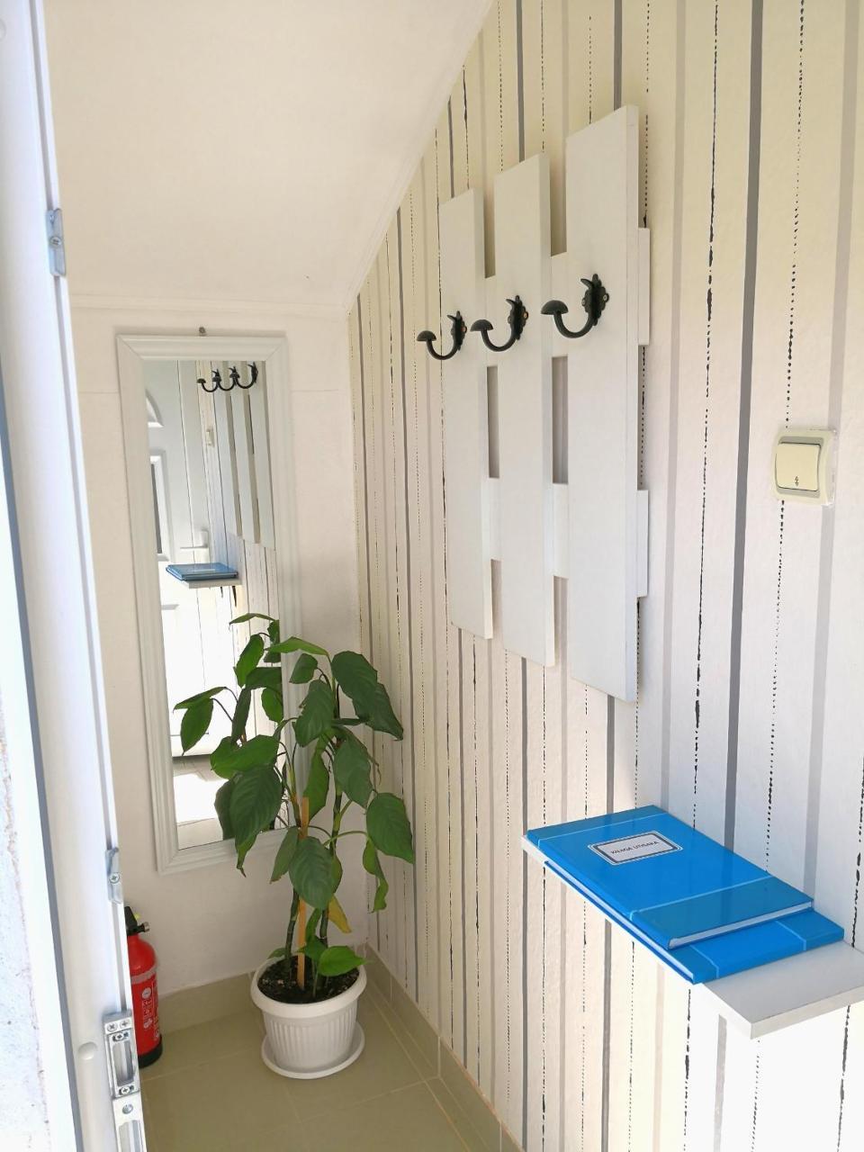 Forest Apartment Nikšić Exteriör bild